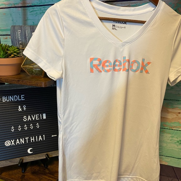 Ladies Reebok Athletic Top - Picture 3 of 4